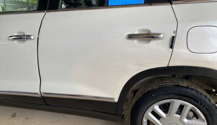 2020 Maruti Vitara Brezza VXI, Petrol, Manual, 66,100 km, Rear left door - Minor scratches