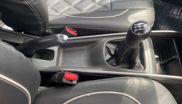 2020 Toyota Glanza G, Petrol, Manual, 68,494 km, Gear Lever