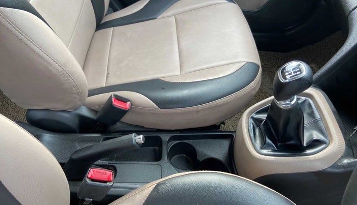 2014 Hyundai Grand i10 SPORTZ 1.2 KAPPA VTVT, Petrol, Manual, 47,742 km, Gear Lever