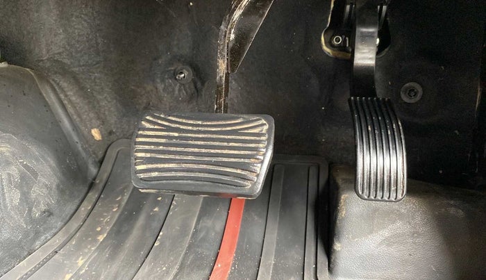 2023 Mahindra Thar LX P 2WD AT HT, Petrol, Automatic, 7,302 km, Pedals