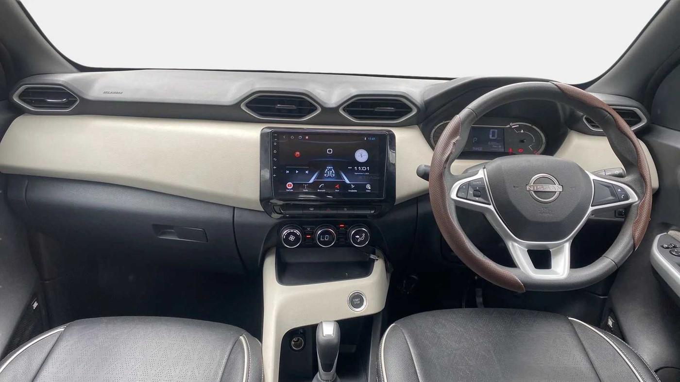 2022 Nissan MAGNITE XV EXECUTIVE TURBO CVT, Petrol, Automatic, 17,648 km, Dashboard