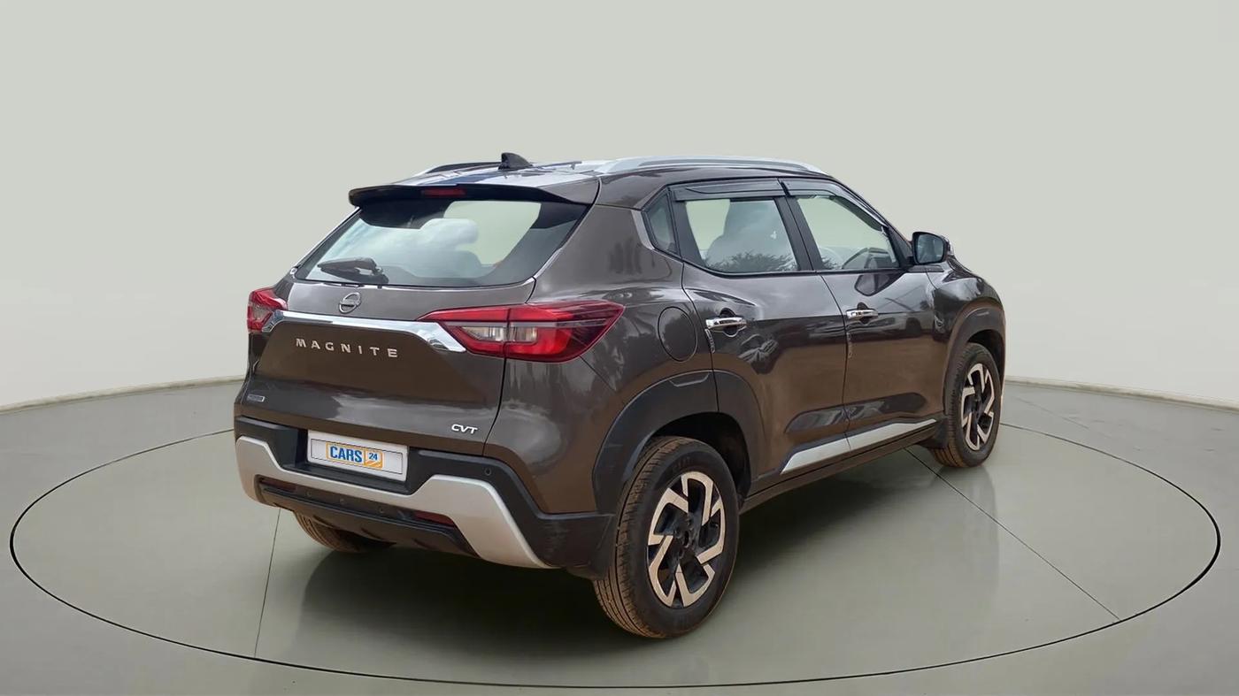 2022 Nissan MAGNITE XV EXECUTIVE TURBO CVT, Petrol, Automatic, 17,648 km, Right Back Diagonal