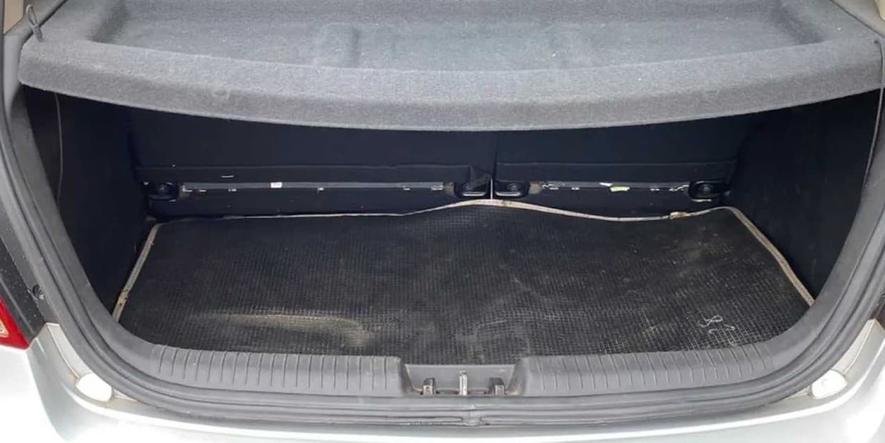 2012 Hyundai i20 ASTA 1.2, Petrol, Manual, 67,977 km, Boot Inside