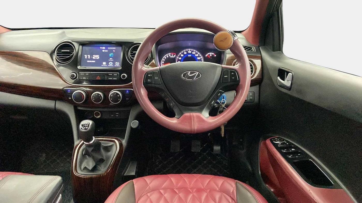 2019 Hyundai Grand i10 SPORTZ 1.2 KAPPA VTVT, CNG, Manual, 36,532 km, Steering Wheel Close Up