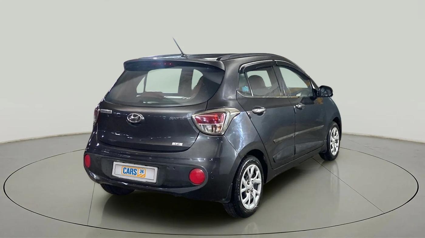 2019 Hyundai Grand i10 SPORTZ 1.2 KAPPA VTVT, CNG, Manual, 36,532 km, Right Back Diagonal