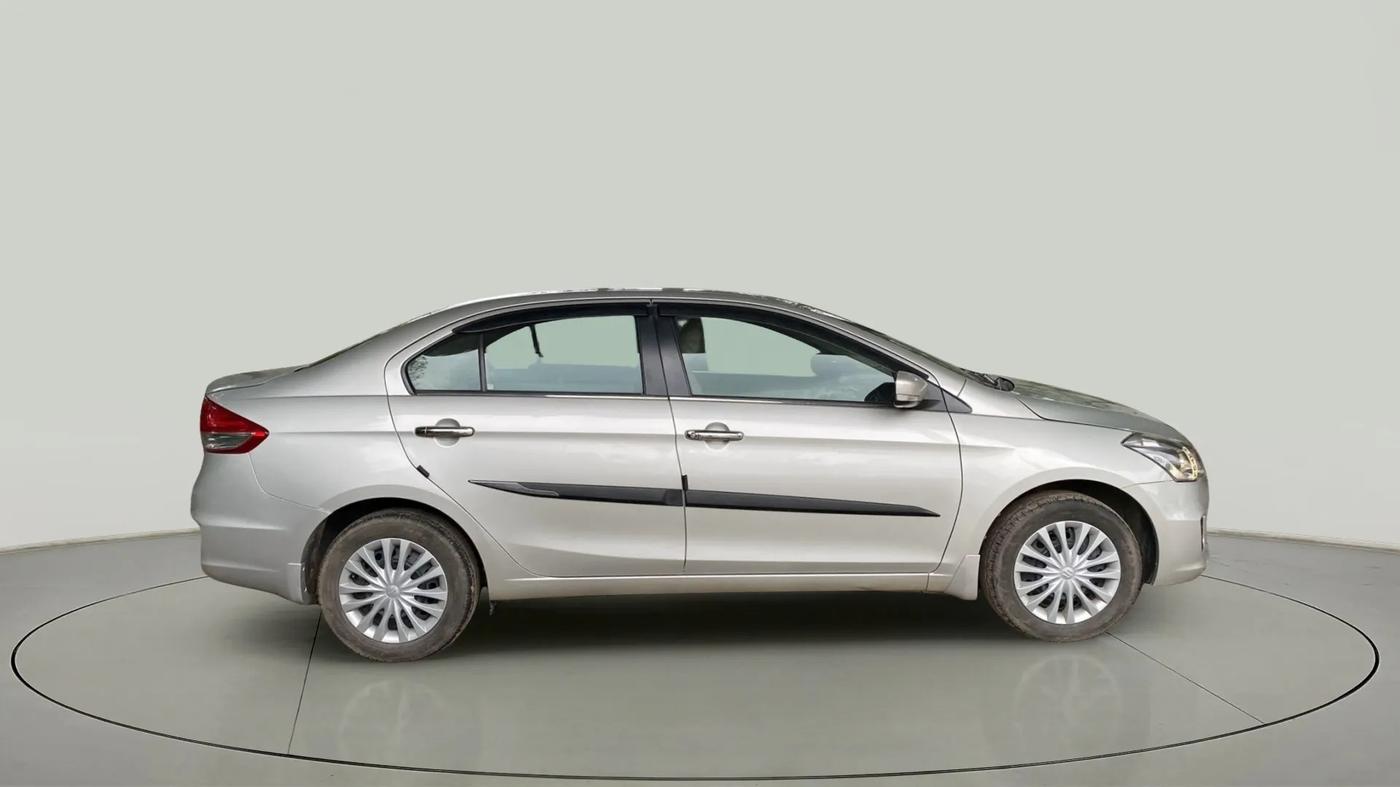 2018 Maruti Ciaz DELTA 1.4 MT PETROL, Petrol, Manual, 43,985 km, Right Side View