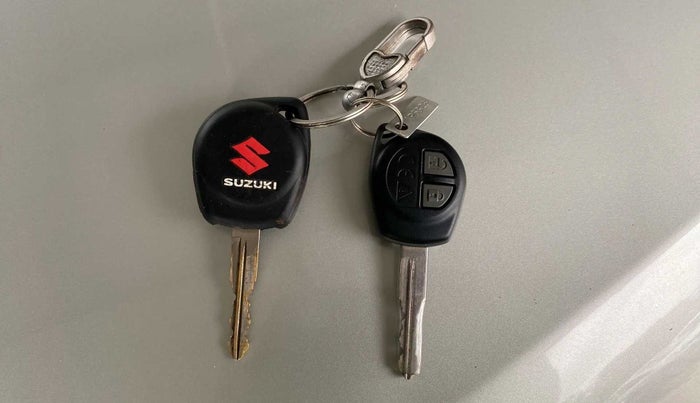 2018 Maruti Ciaz DELTA 1.4 MT PETROL, Petrol, Manual, 43,985 km, Key Close Up
