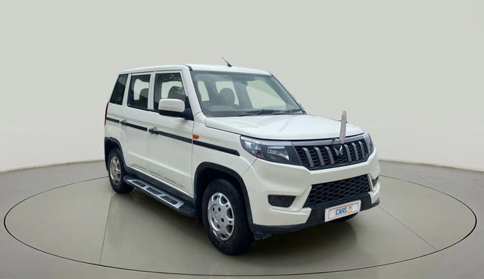 2022 Mahindra BOLERO NEO N 8, Diesel, Manual, 35,482 km, Right Front Diagonal