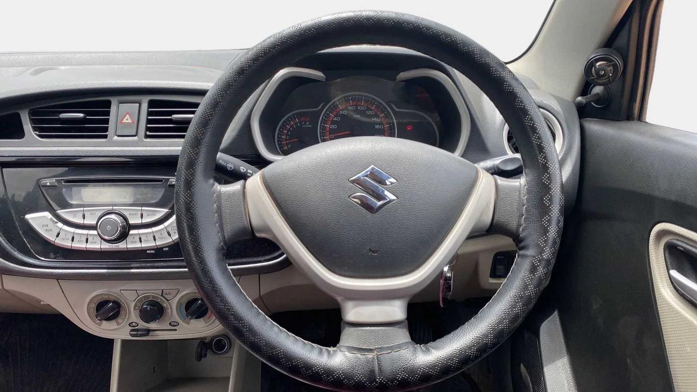 2015 Maruti Alto K10 VXI, Petrol, Manual, 84,110 km, Steering Wheel Close Up