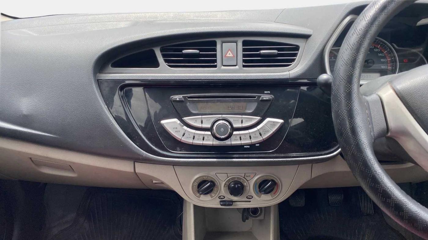 2015 Maruti Alto K10 VXI, Petrol, Manual, 84,110 km, Air Conditioner