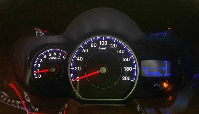 2015 Hyundai i10 MAGNA 1.1, Petrol, Manual, 35,425 km, Odometer Image