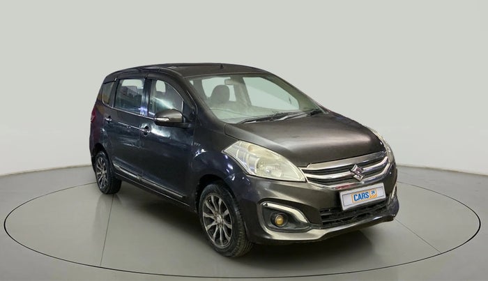 2016 Maruti Ertiga VXI, CNG, Manual, 1,21,930 km, Right Front Diagonal