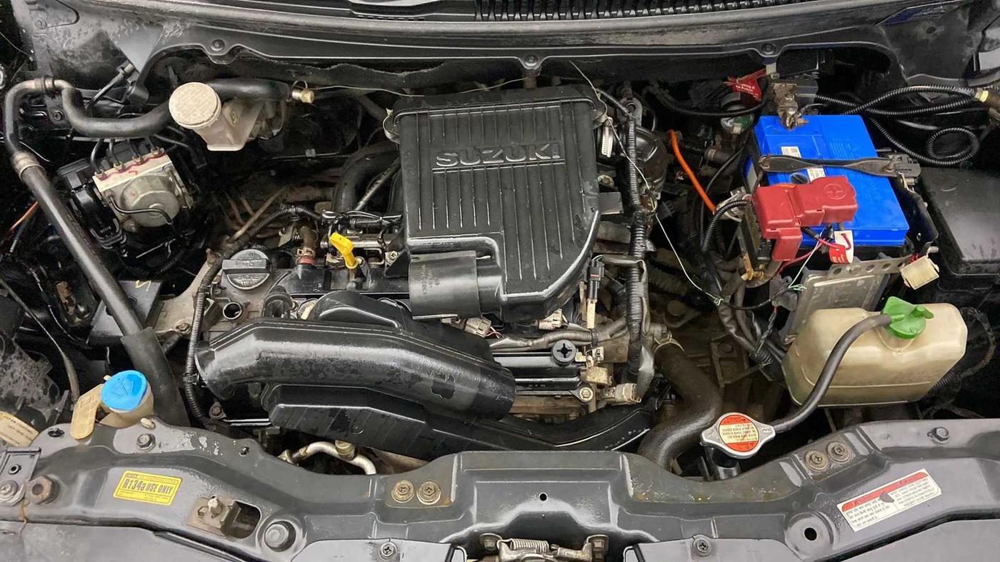 2016 Maruti Ertiga VXI, CNG, Manual, 1,21,930 km, Open Bonet