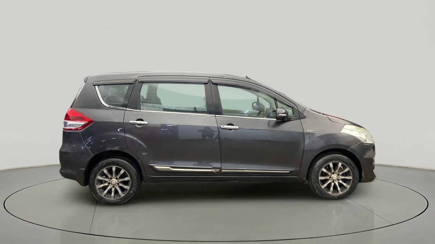 2016 Maruti Ertiga VXI, CNG, Manual, 1,21,930 km, Right Side View
