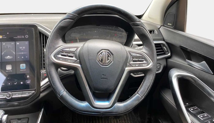 2019 MG HECTOR SHARP 1.5 DCT PETROL, Petrol, Automatic, 62,238 km, Steering Wheel Close Up