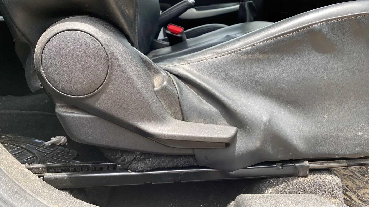 2018 Maruti Baleno DELTA PETROL 1.2, Petrol, Manual, 61,116 km, Driver Side Adjustment Panel