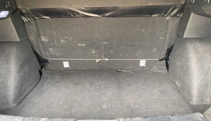 2021 Tata NEXON XM PETROL, Petrol, Manual, 33,231 km, Boot Inside