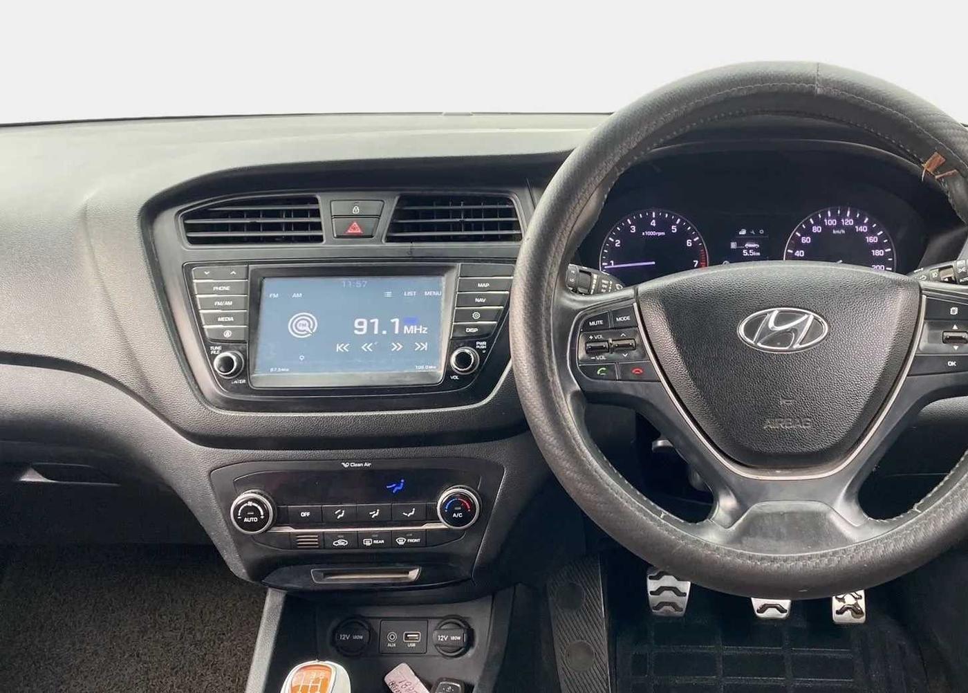 2016 Hyundai i20 Active 1.2 SX, Petrol, Manual, 72,696 km, Air Conditioner