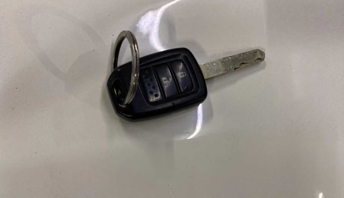 2014 Honda City 1.5L I-VTEC SV, Petrol, Manual, 91,815 km, Key Close Up