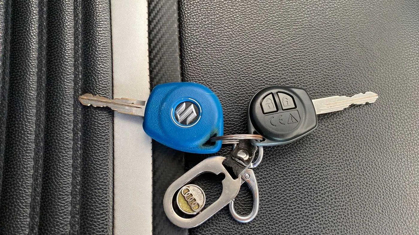 2018 Maruti Baleno DELTA PETROL 1.2, Petrol, Manual, 39,176 km, Key Close Up