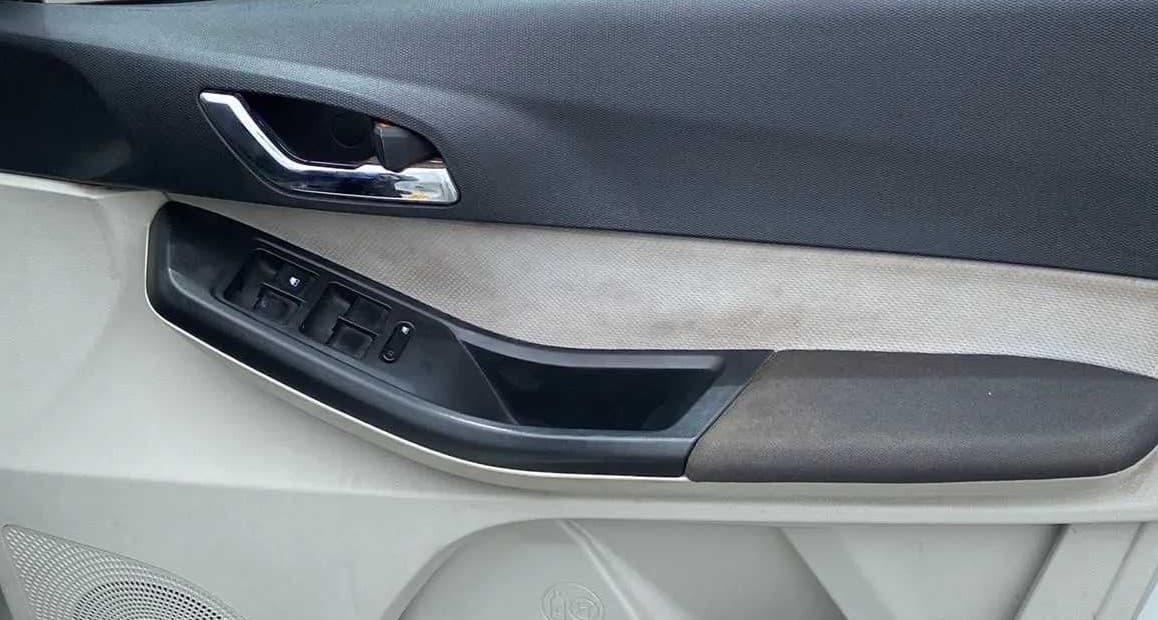 2023 Tata TIGOR XZ PLUS CNG, CNG, Manual, 12,974 km, Driver Side Door Panels Control