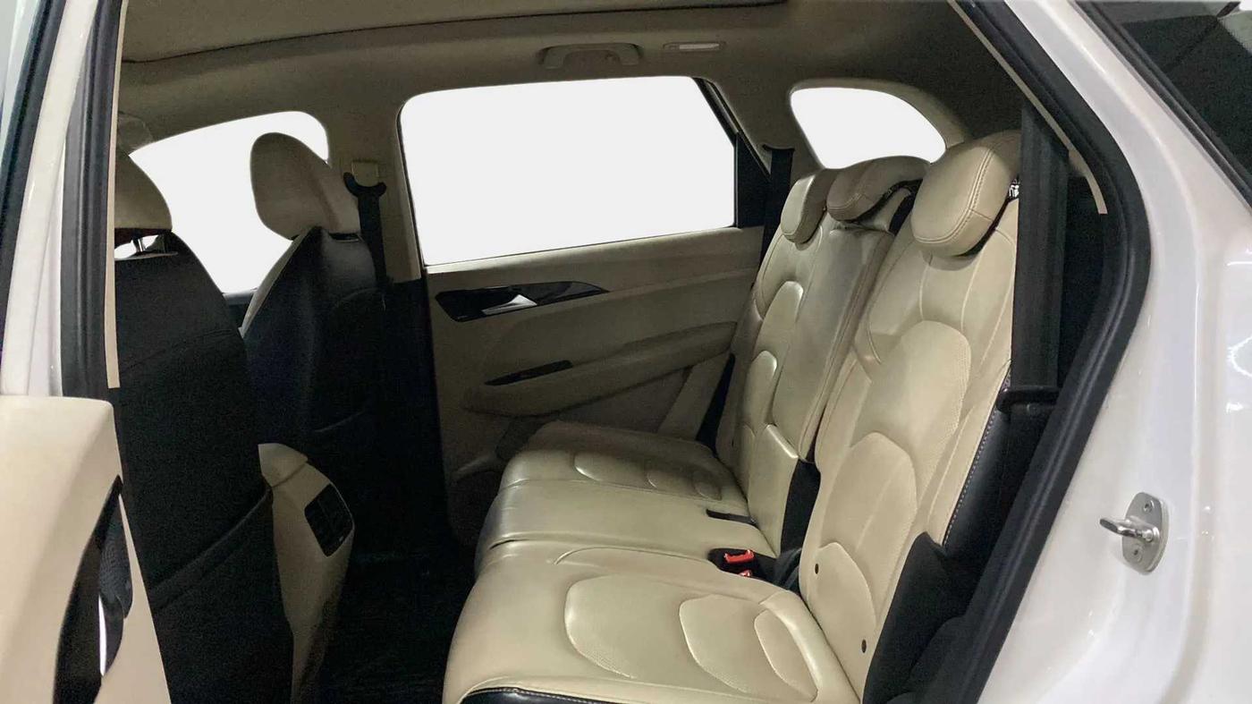 2021 MG HECTOR SHARP 2.0 DIESEL, Diesel, Manual, 40,661 km, Right Side Rear Door Cabin