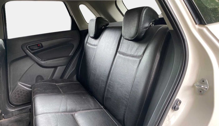 2016 Maruti Vitara Brezza VDI (O), Diesel, Manual, 97,237 km, Right Side Rear Door Cabin