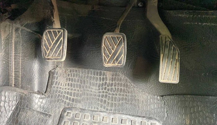 2016 Maruti Vitara Brezza VDI (O), Diesel, Manual, 97,237 km, Pedals