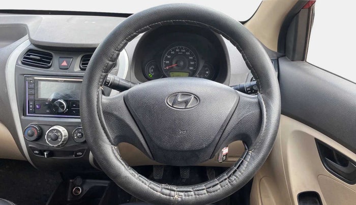 2013 Hyundai Eon ERA +, Petrol, Manual, 67,400 km, Steering Wheel Close Up