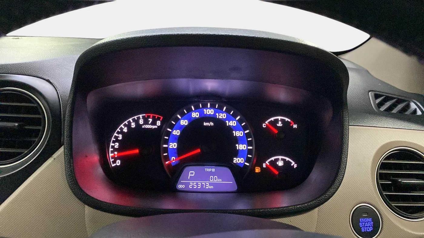 2014 Hyundai Xcent SX AT 1.2 (O), Petrol, Automatic, 25,787 km, Odometer Image