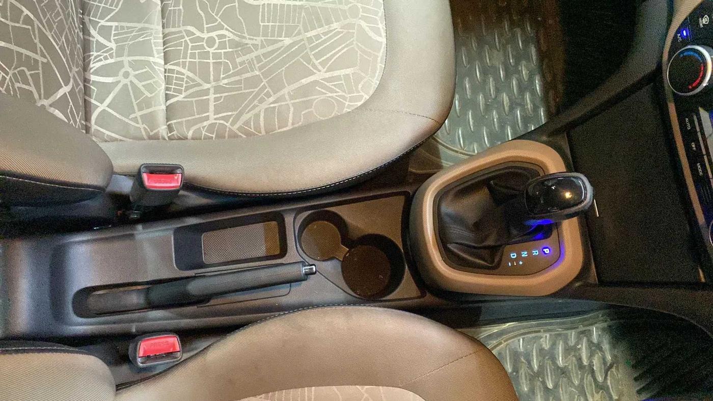 2014 Hyundai Xcent SX AT 1.2 (O), Petrol, Automatic, 25,787 km, Gear Lever