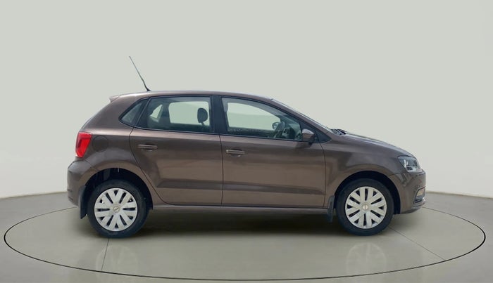 2016 Volkswagen Polo COMFORTLINE 1.2L, Petrol, Manual, 92,323 km, Right Side