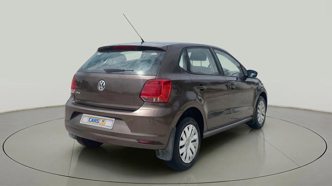 2016 Volkswagen Polo COMFORTLINE 1.2L, Petrol, Manual, 92,323 km, Right Back Diagonal