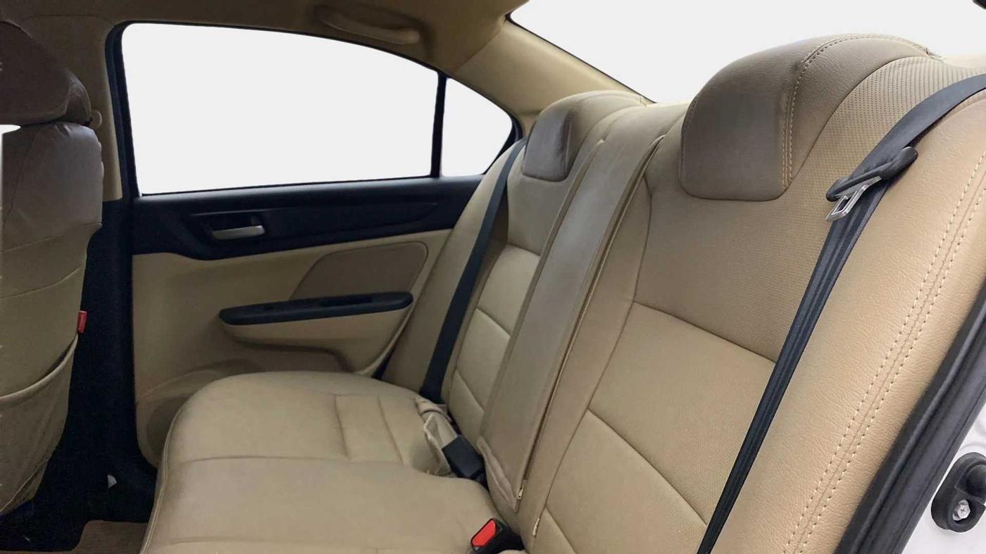 2024 Honda Amaze 1.2L I-VTEC VX, Petrol, Manual, 1,453 km, Right Side Rear Door Cabin