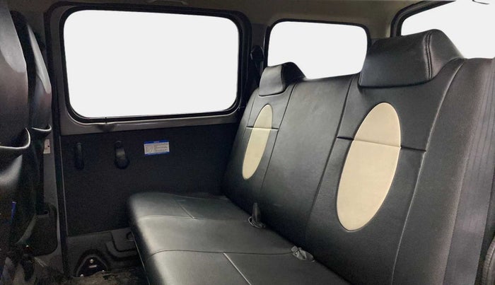 2022 Maruti Eeco 5 STR AC CNG, CNG, Manual, 7,858 km, Right Side Rear Door Cabin