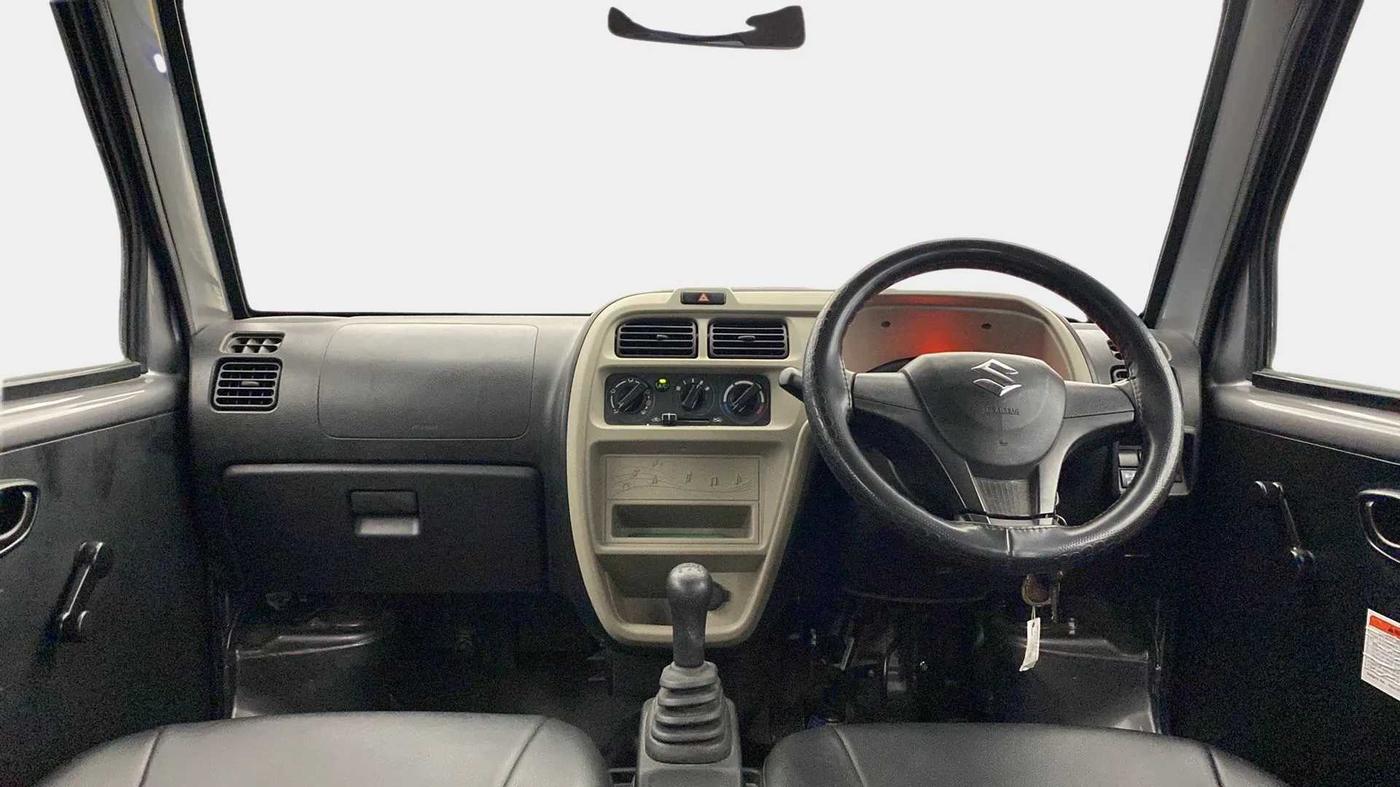 2022 Maruti Eeco 5 STR AC CNG, CNG, Manual, 7,858 km, Dashboard