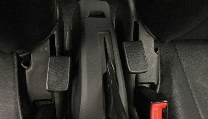 2022 Maruti Eeco 5 STR AC CNG, CNG, Manual, 7,858 km, Driver Side Adjustment Panel