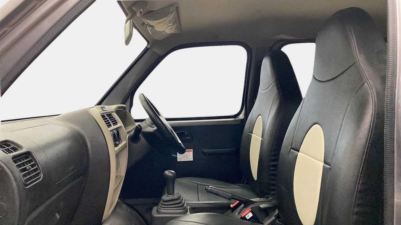 2022 Maruti Eeco 5 STR AC CNG, CNG, Manual, 7,858 km, Right Side Front Door Cabin