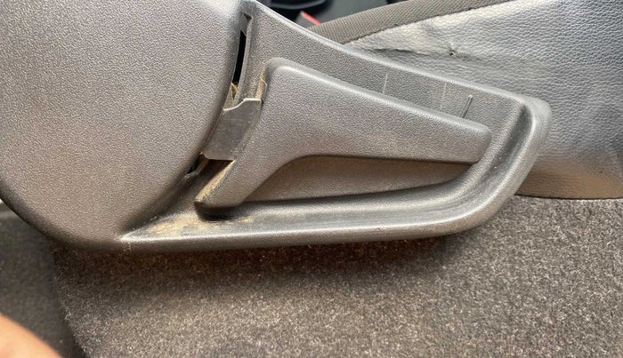 2019 Maruti S PRESSO VXI, Petrol, Manual, 25,604 km, Driver Side Adjustment Panel