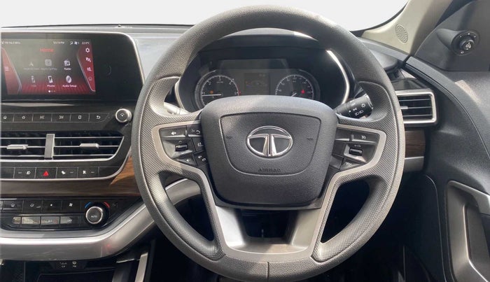 2020 Tata Harrier XT 2.0L KRYOTEC, Diesel, Manual, 20,426 km, Steering Wheel Close Up