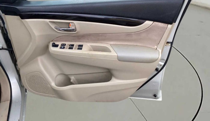 2018 Maruti Ciaz SIGMA 1.4 MT PETROL, Petrol, Manual, 51,795 km, Driver Side Door Panels Control