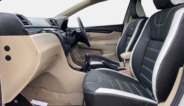 2018 Maruti Ciaz SIGMA 1.4 MT PETROL, Petrol, Manual, 51,795 km, Right Side Front Door Cabin
