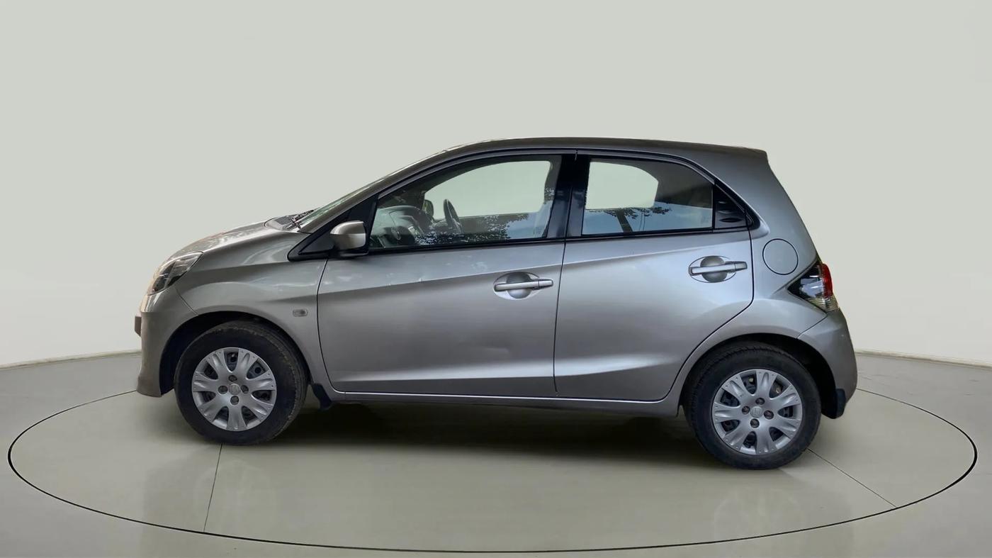 2013 Honda Brio S MT, Petrol, Manual, 35,907 km, Left Side
