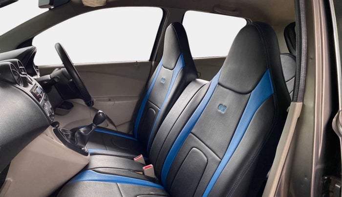 2017 Datsun Go T, Petrol, Manual, 43,344 km, Right Side Front Door Cabin