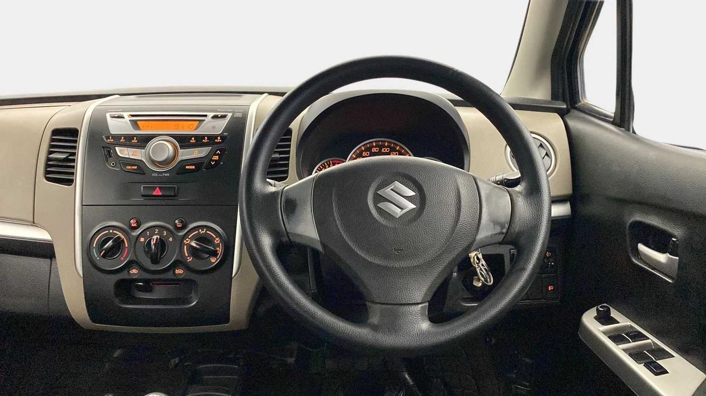 2014 Maruti Wagon R 1.0 VXI, CNG, Manual, 81,296 km, Steering Wheel Close Up