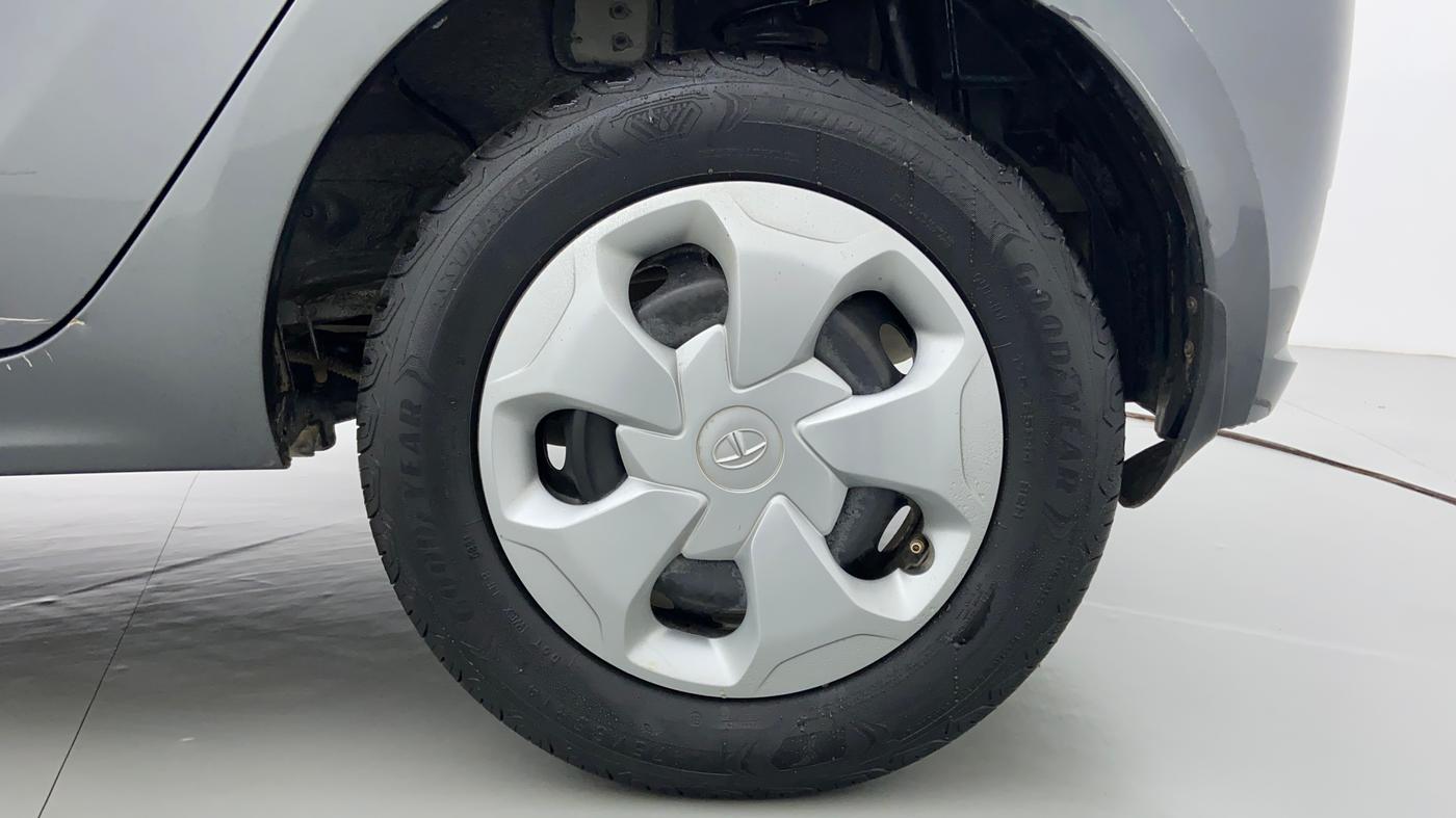 2021 Tata Tiago XT PETROL, Petrol, Manual, 13,447 km, Left Rear Wheel