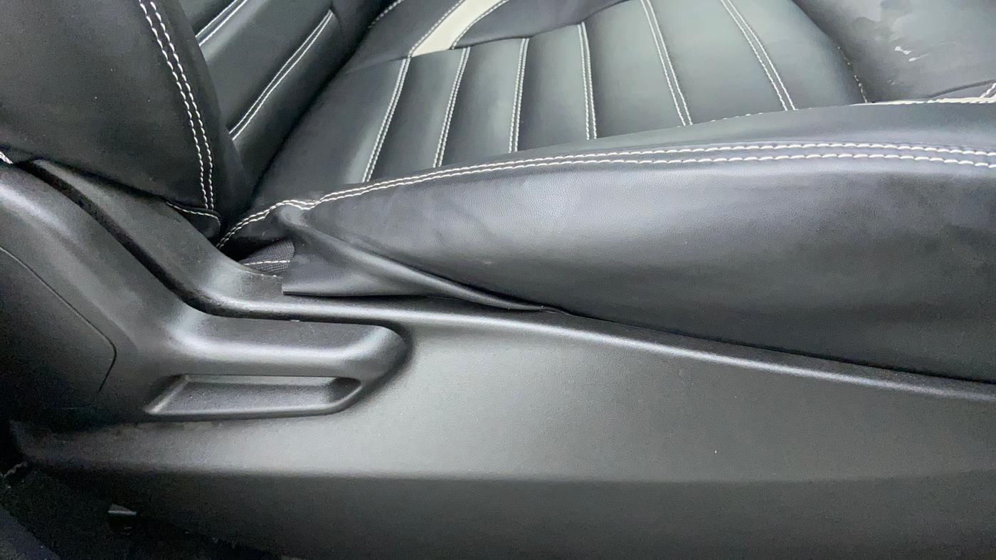 2021 Tata Tiago XT PETROL, Petrol, Manual, 13,447 km, Driver Side Adjustment Panel