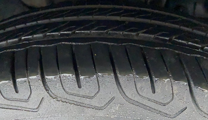 2021 Tata Tiago XT PETROL, Petrol, Manual, 13,447 km, Right Front Tyre Tread