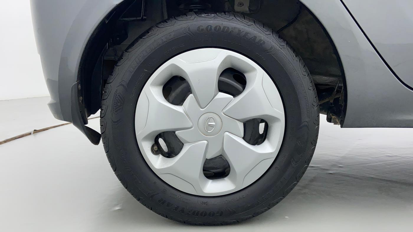 2021 Tata Tiago XT PETROL, Petrol, Manual, 13,447 km, Right Rear Wheel