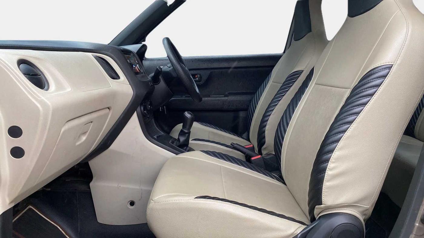 2019 Maruti New Wagon-R LXI CNG (O) 1.0, CNG, Manual, 52,513 km, Right Side Front Door Cabin